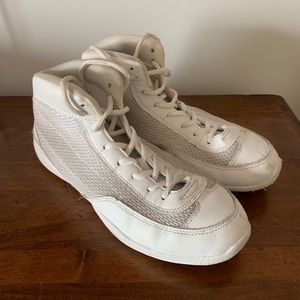 VRO WHITE CHEER SNEAKER